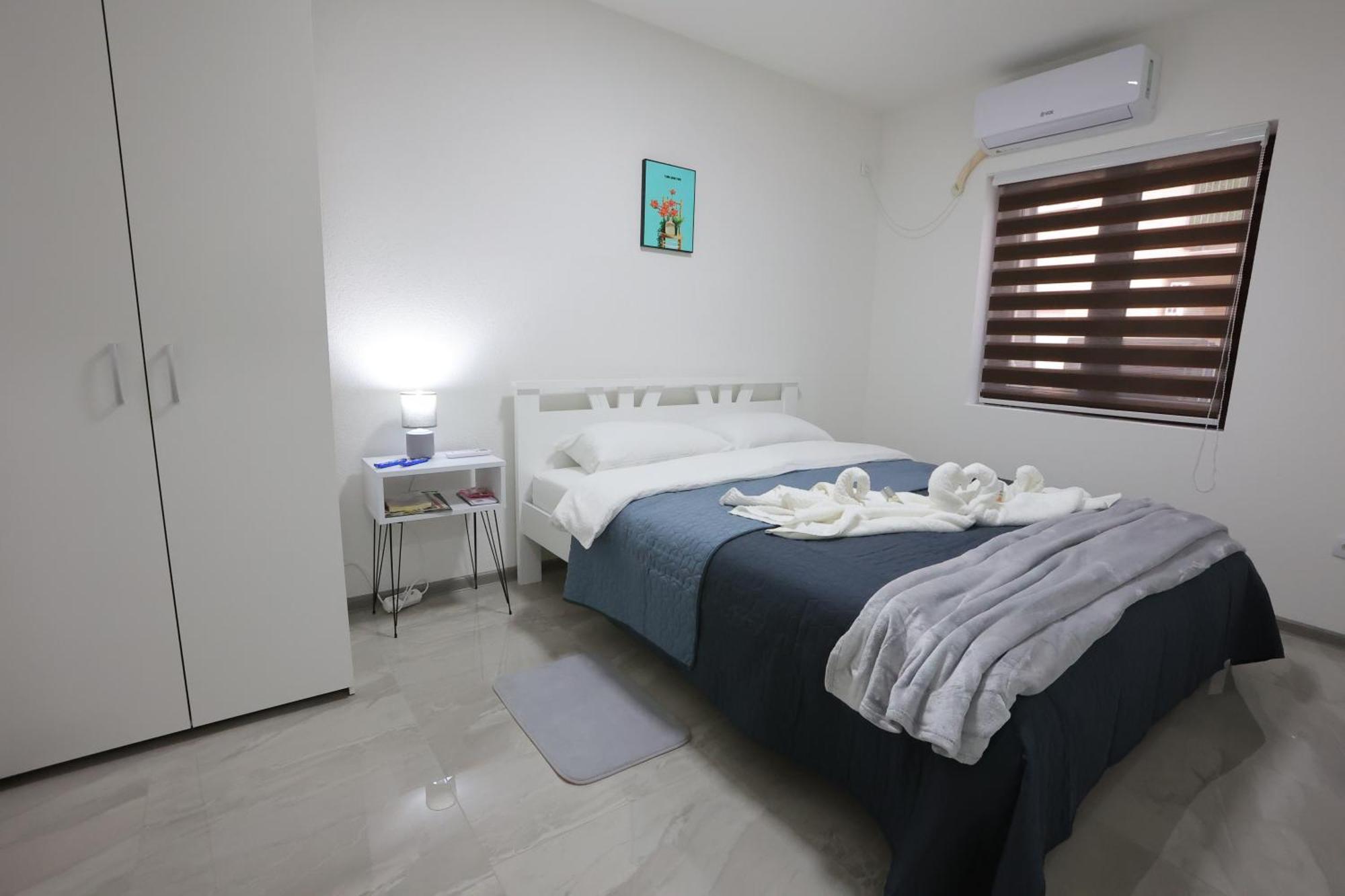 Ivan'S Guesthouse Paraćin Buitenkant foto